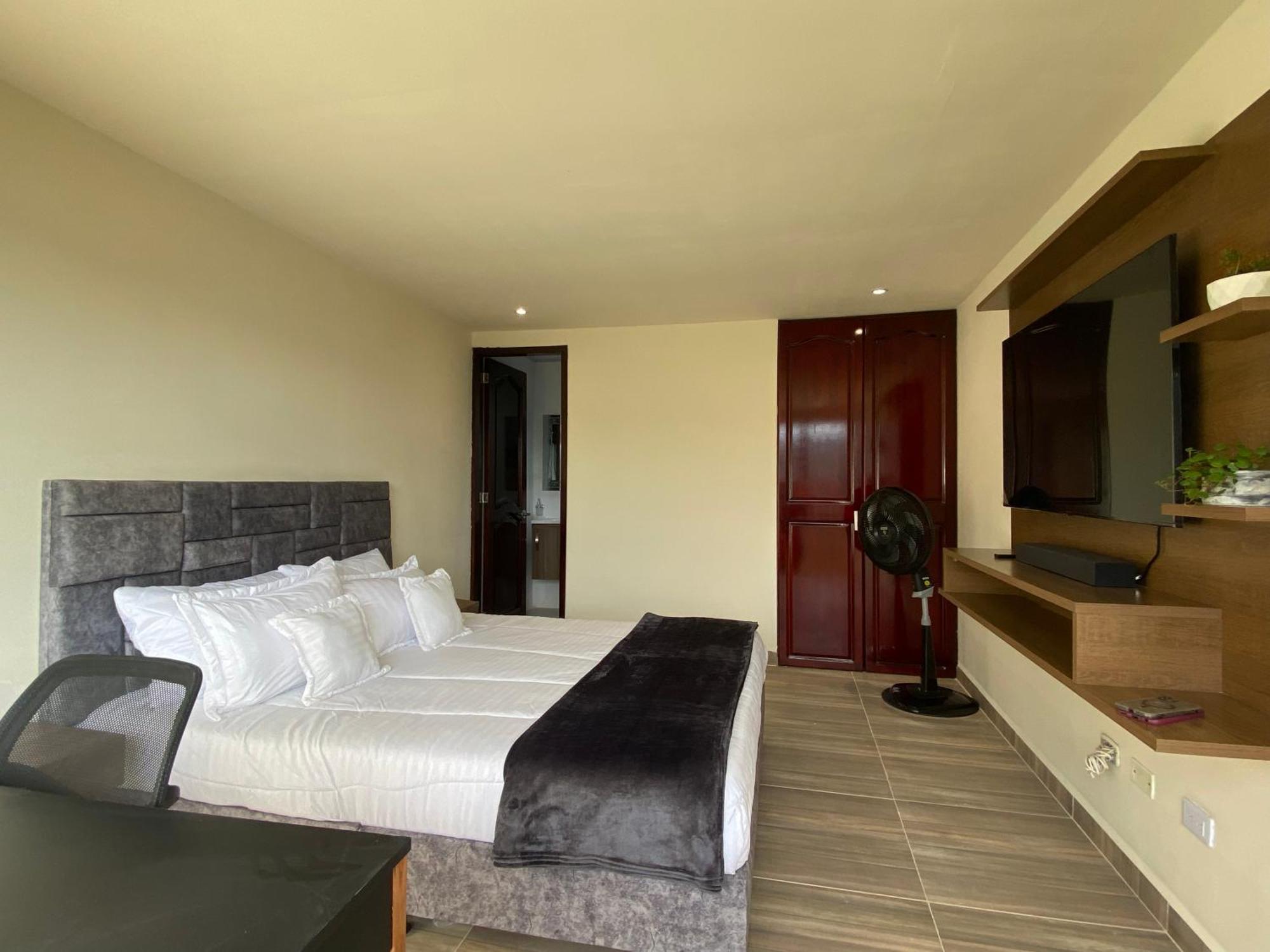 Ferienwohnung Loft Host Partner Cerca Al Aeropuerto,Expofuturo Y Ukumari Pereira Exterior foto